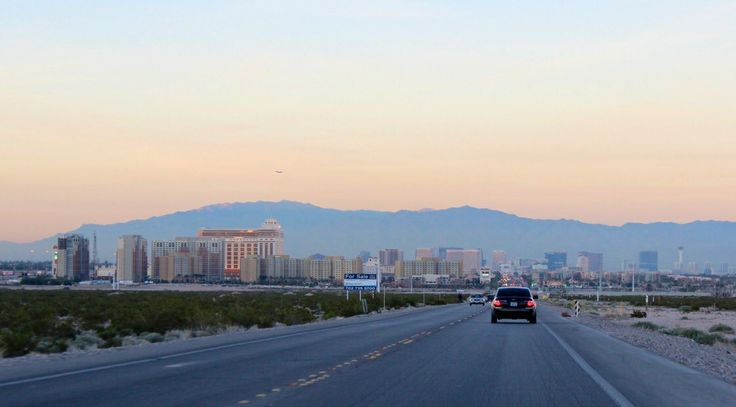 Top 5 Reasons to Move to Las Vegas in 2025